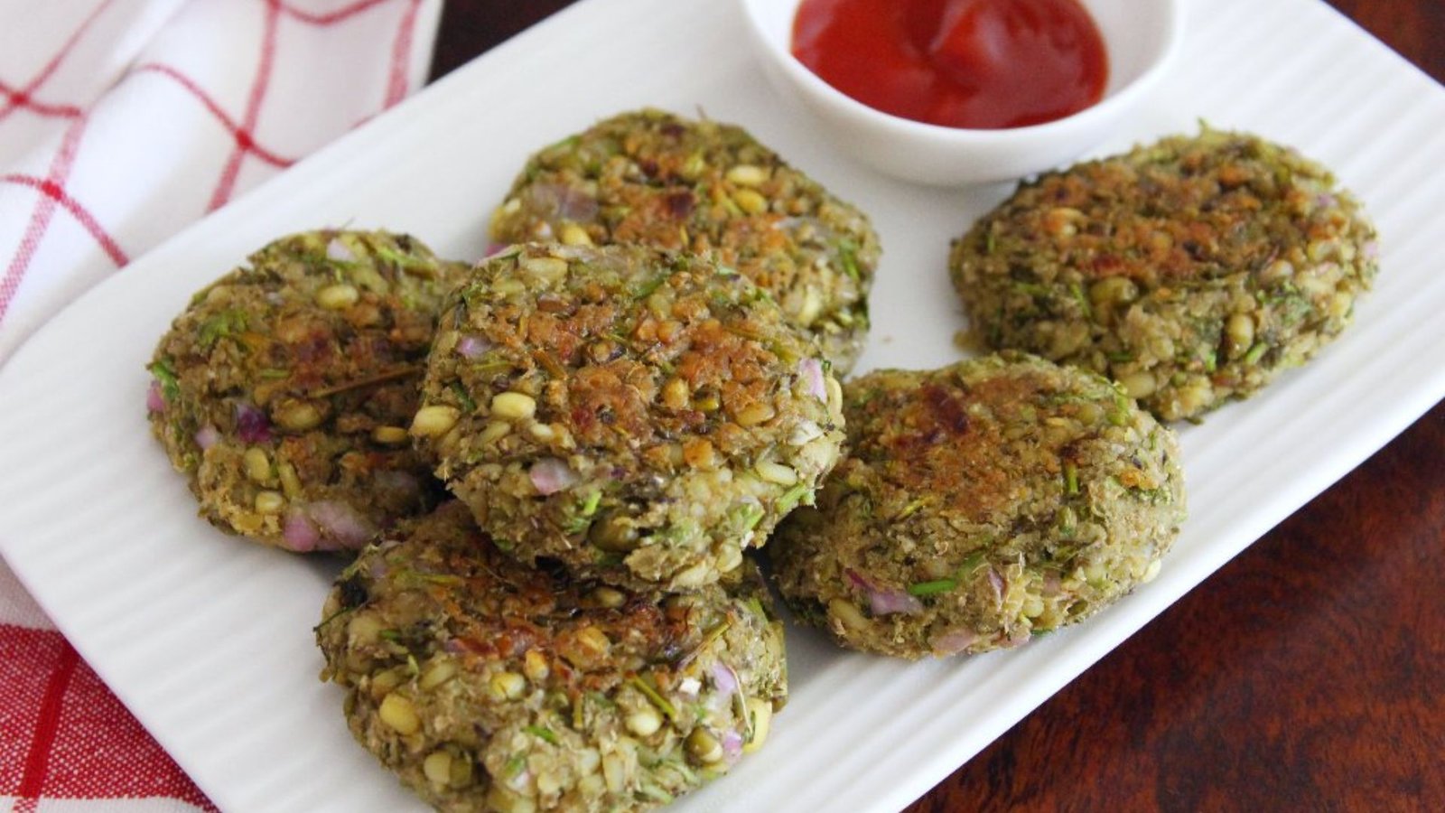 Green Gram Sprouts Cutlet