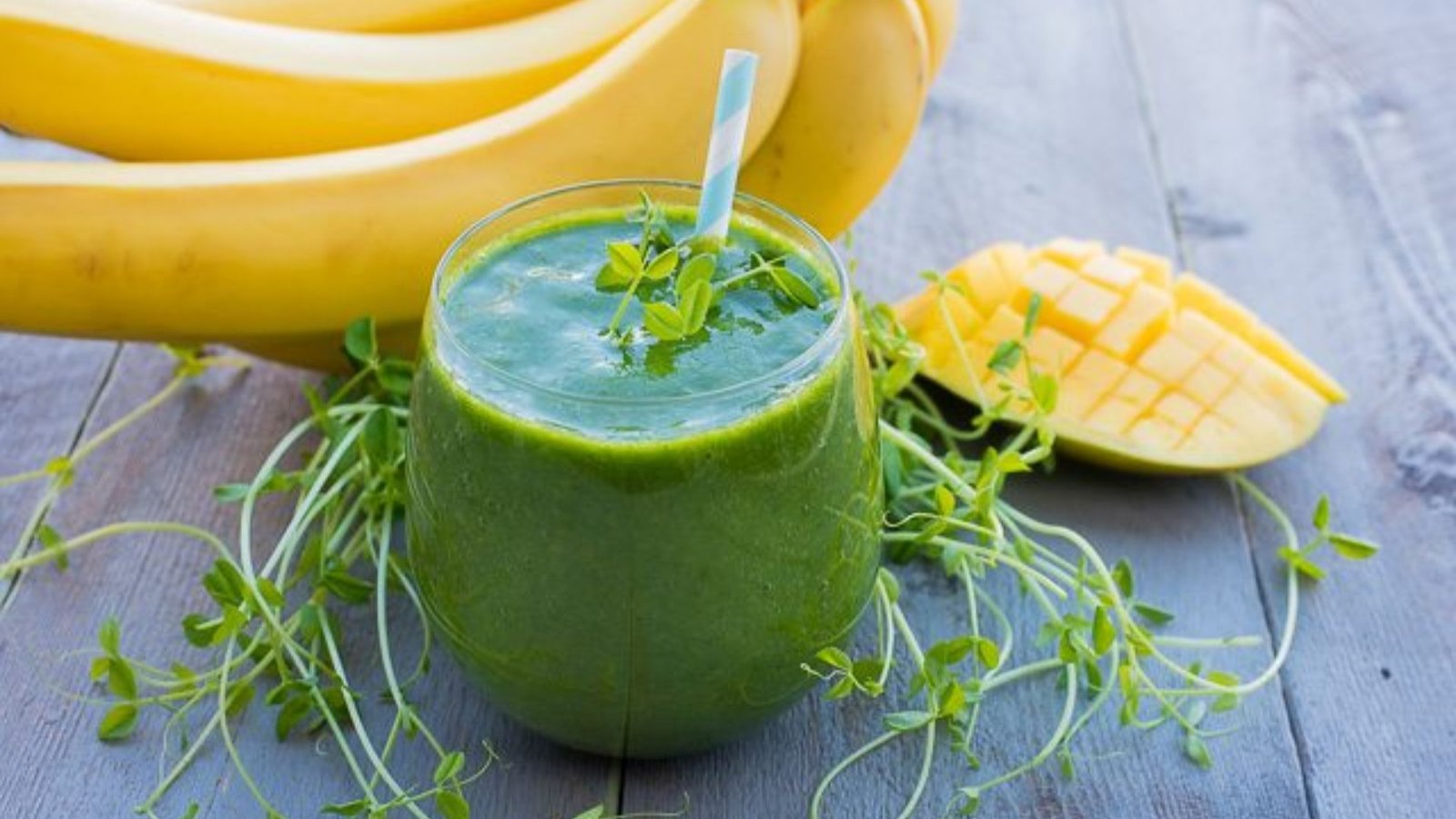 Green Gram Sprouts Smoothie