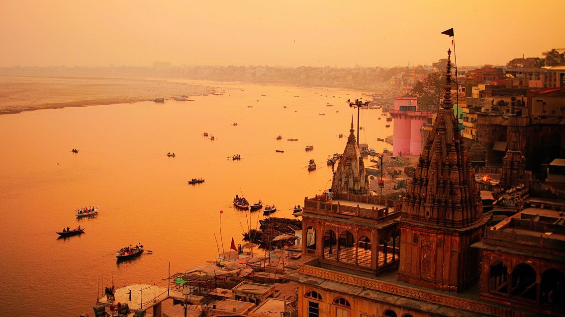 Ganga Ghats: The Source of Spiritual Serenity in Varanasi