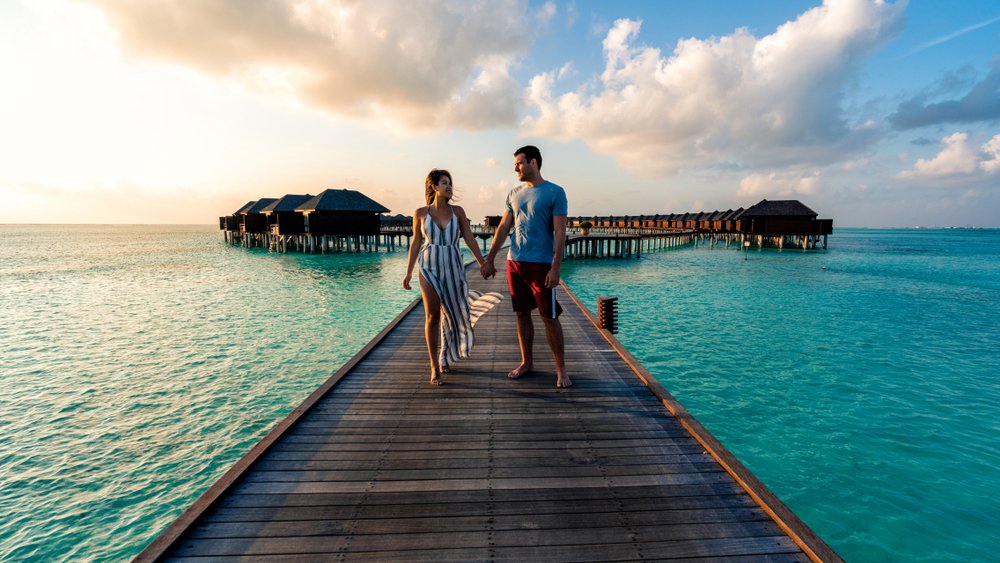 tourists-in-Maldives